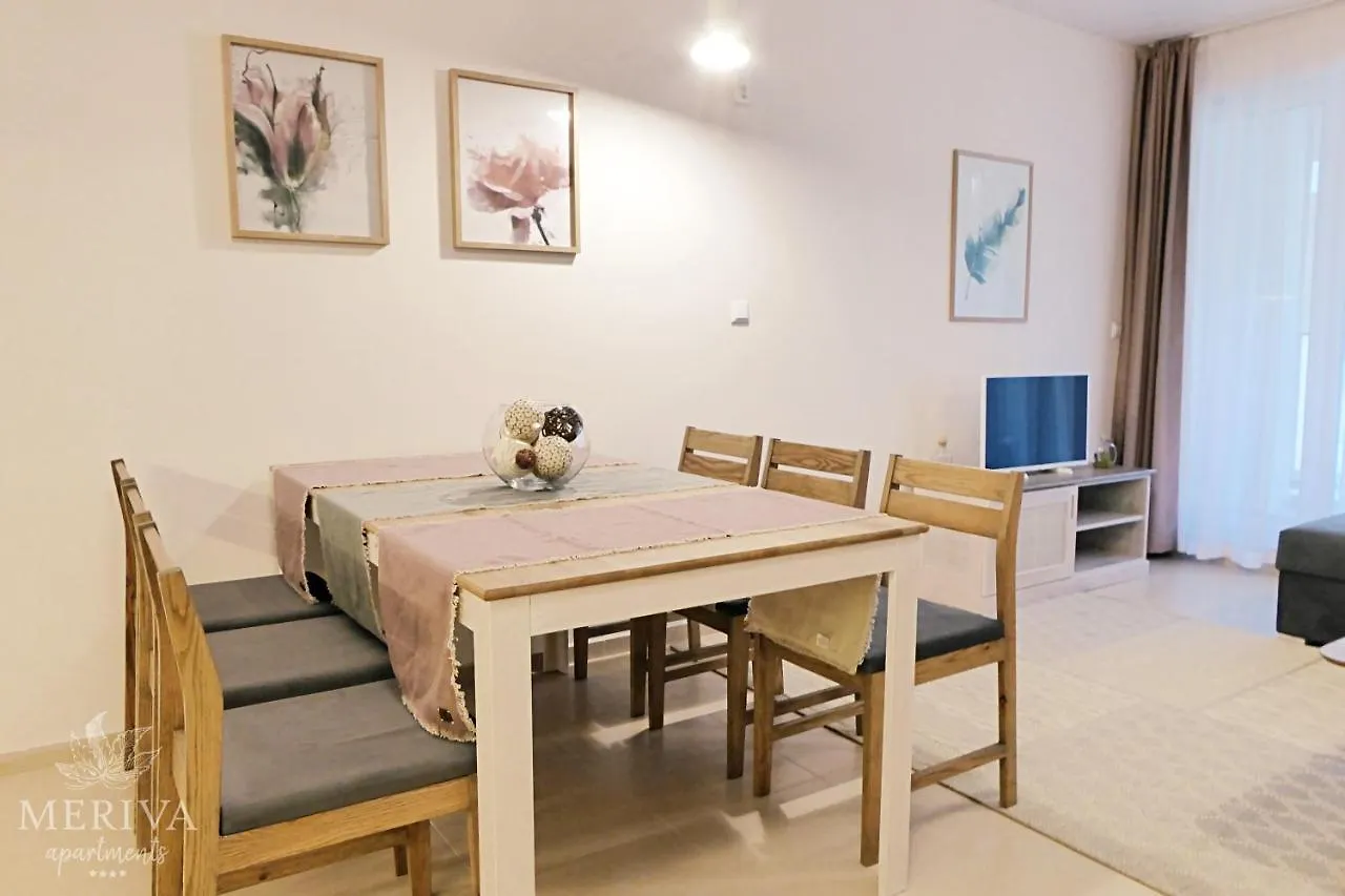 Meriva Apartments Warna Aparthotel