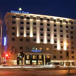 4* Отель Golden Tulip